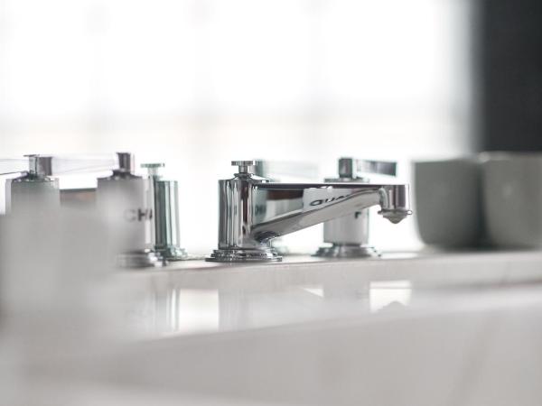 Hotel Odette en Ville : photo 6 de la chambre chambre supérieure