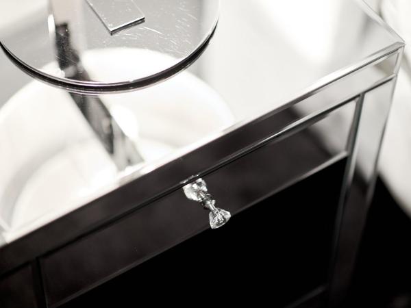 Hotel Odette en Ville : photo 5 de la chambre petite chambre double