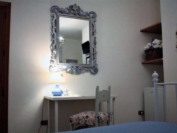 Oasi Del Gabbiano : photo 8 de la chambre chambre double