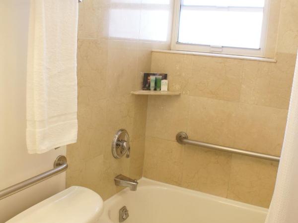 The Mosser Hotel : photo 5 de la chambre chambre lit queen-size deluxe