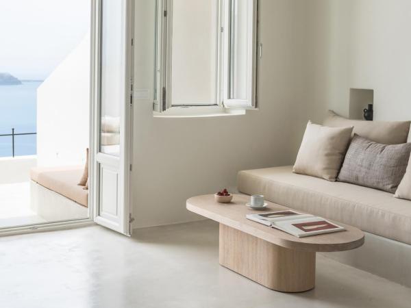 Enigma Suites : photo 5 de la chambre suite premier avec bain à remous