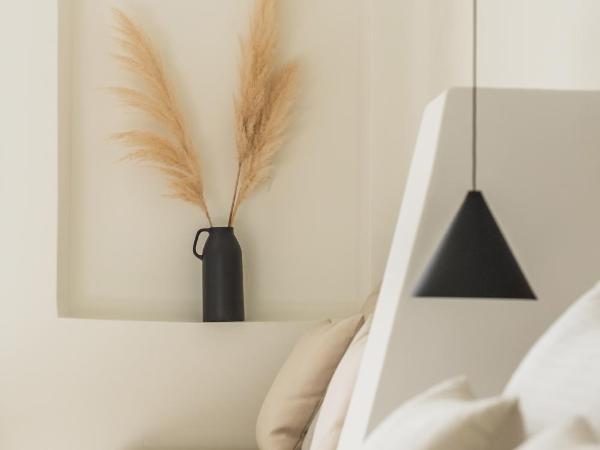 Enigma Suites : photo 8 de la chambre suite avec jacuzzi