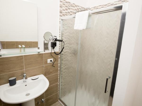 Etna Suite Group : photo 5 de la chambre chambre triple deluxe