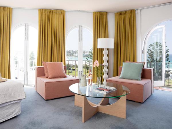 Hotel Ravesis : photo 2 de la chambre chambre d'angle lit king-size - côté plage