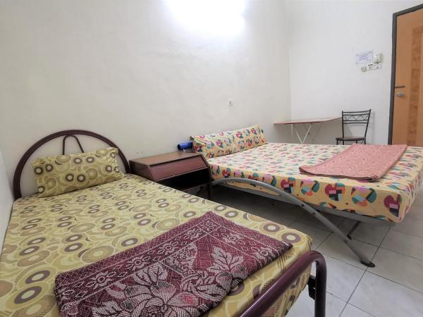 Star Lodge : photo 2 de la chambre chambre triple