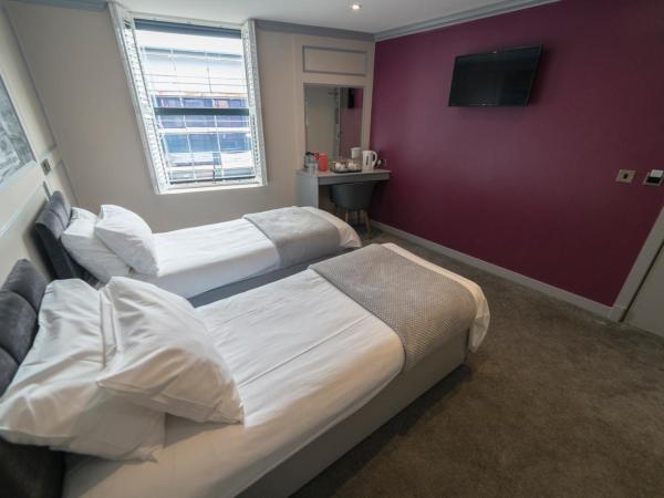 Central Station Hotel Liverpool : photo 1 de la chambre chambre premium - 4 lits