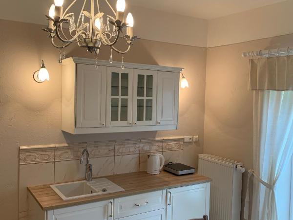 Pension Amadeus & Apartments : photo 3 de la chambre appartement avec balcon