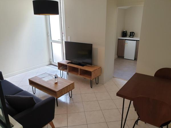 Au Loup Historic Apartments : photo 4 de la chambre appartement 3