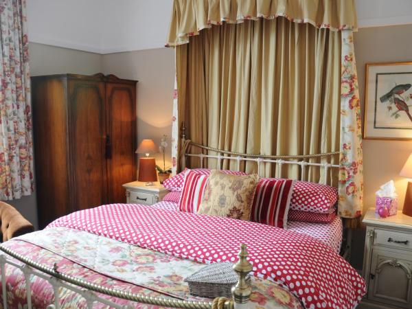 The Forester and Flower : photo 3 de la chambre chambre lit king-size avec baignoire 