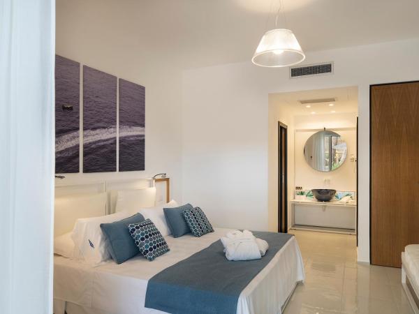 Apollon Club & Thermal Spa : photo 1 de la chambre chambre triple prestige avec terrasse vue mer