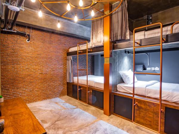 Kaen Hostel : photo 1 de la chambre lit superposé dans dortoir mixte