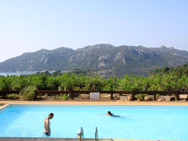 Residence Castell'Verde : photo 4 de la chambre studio supérieur - vue partielle sur mer (s)