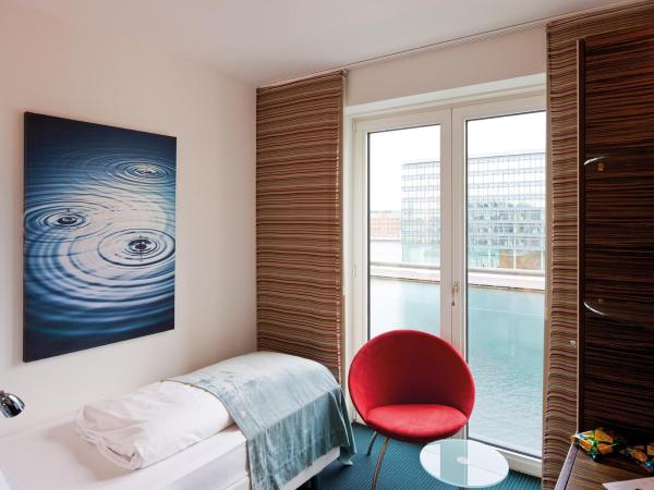 Copenhagen Island Hotel : photo 2 de la chambre chambre simple supérieure - vue sur port