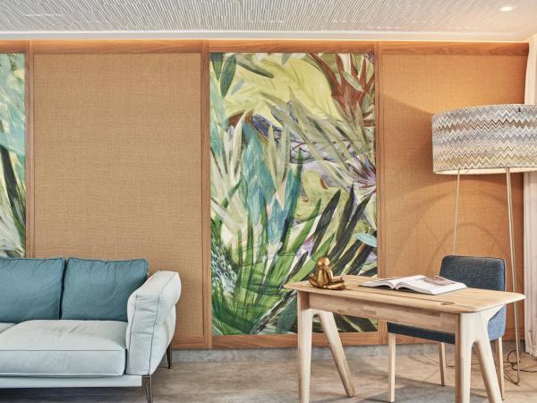 Myconian Kyma, a Member of Design Hotels : photo 7 de la chambre suite avec piscine privée à débordement - vue sur mer méditerranée