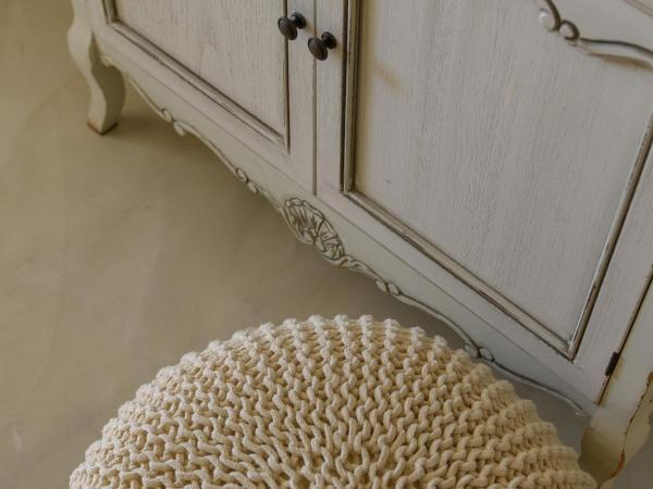 Strogili : photo 8 de la chambre chambre troglodyte deluxe avec bain à remous - vue sur caldeira