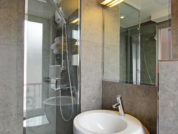 Hotel Alhambra : photo 1 de la chambre chambre quadruple supérieure