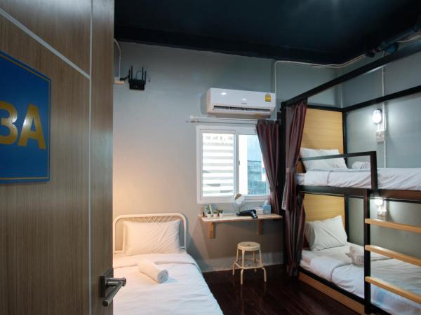 Private Stay Hostel : photo 5 de la chambre chambre familiale avec salle de bains privative
