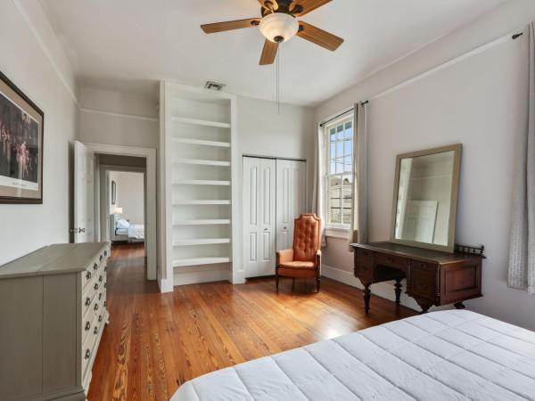 Freret Apartments near Streetcar & Tulane : photo 9 de la chambre appartement 3 chambres
