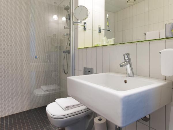 Quality Hotel Waterfront : photo 10 de la chambre chambre double ou lits jumeaux standard