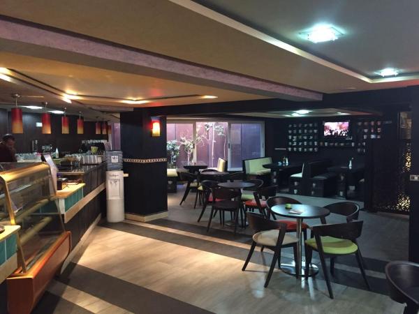 Rooms Palace Appart-Hôtel : photo 2 de la chambre appartement 2 chambres