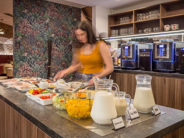 Hotel Memories Budapest : photo 2 de la chambre chambre lit queen-size deluxe