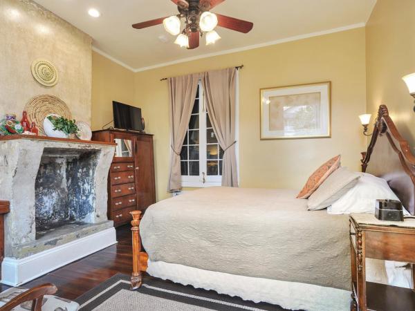 Ashton's Bed and Breakfast : photo 5 de la chambre chambre lit queen-size deluxe
