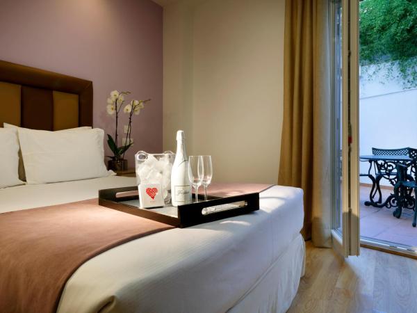 Exe Triunfo Granada : photo 4 de la chambre chambre double avec patio