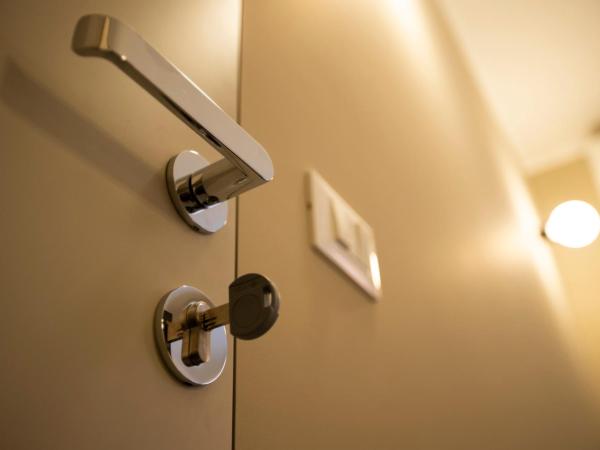 Torino48 Guesthouse : photo 8 de la chambre chambre lit queen-size 