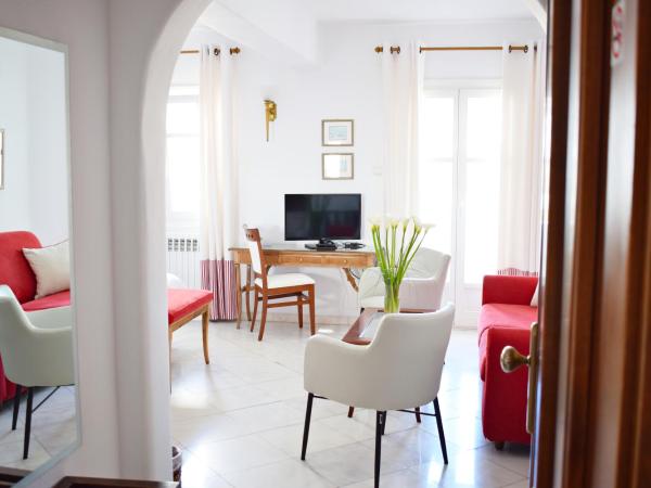 Hotel Adonis : photo 2 de la chambre chambre supérieure classique