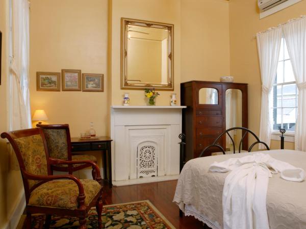 Ashton's Bed and Breakfast : photo 3 de la chambre chambre lit queen-size deluxe
