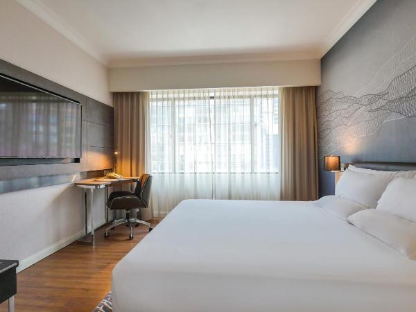 Novotel Kuala Lumpur City Centre : photo 4 de la chambre suite junior lit king-size
