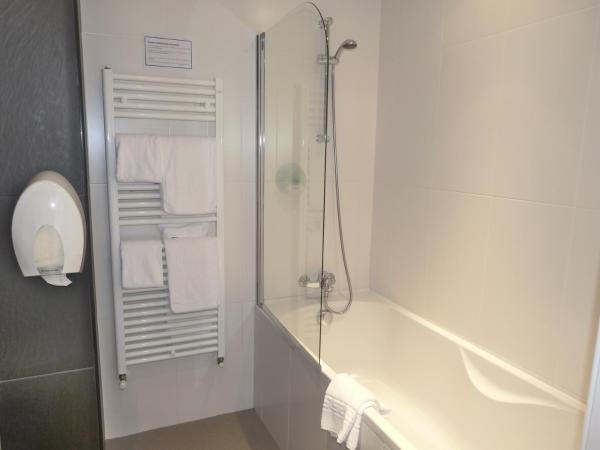 Hôtel Port Haliguen : photo 5 de la chambre chambre double confort - vue sur mer