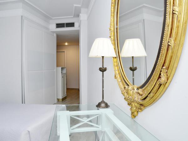 Artheus Carmelitas Salamanca : photo 5 de la chambre chambre lits jumeaux