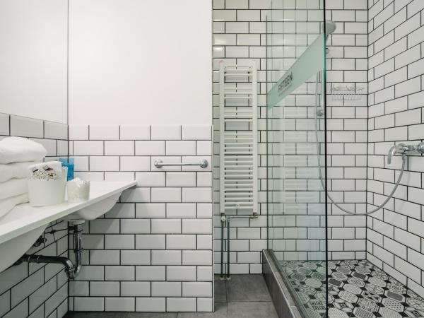Fifteen Boutique Rooms Budapest with Self Check-In : photo 7 de la chambre chambre triple deluxe