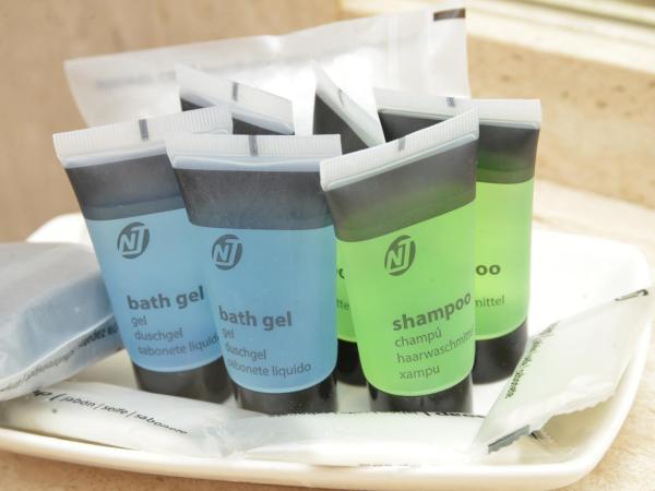 Artheus Carmelitas Salamanca : photo 2 de la chambre triple room with 3 beds