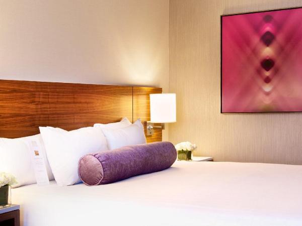 Hyatt Regency McCormick Place : photo 4 de la chambre chambre d'angle lit king-size