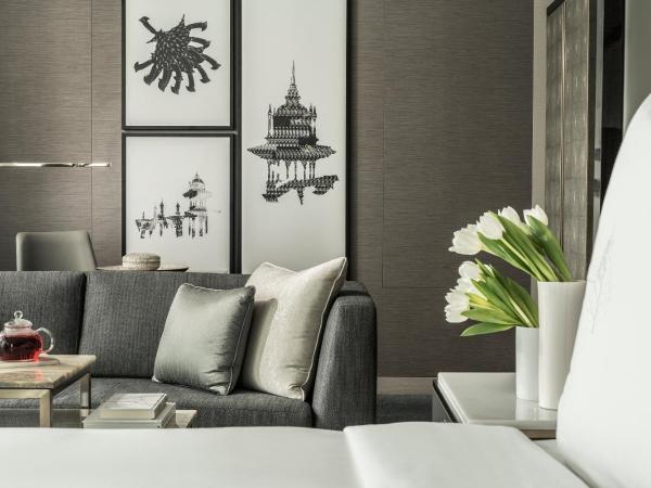 Four Seasons Hotel Kuala Lumpur : photo 5 de la chambre chambre lit king-size club - vue sur parc