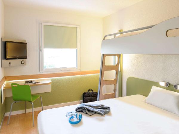 ibis budget Metz Technopole : photo 9 de la chambre chambre triple