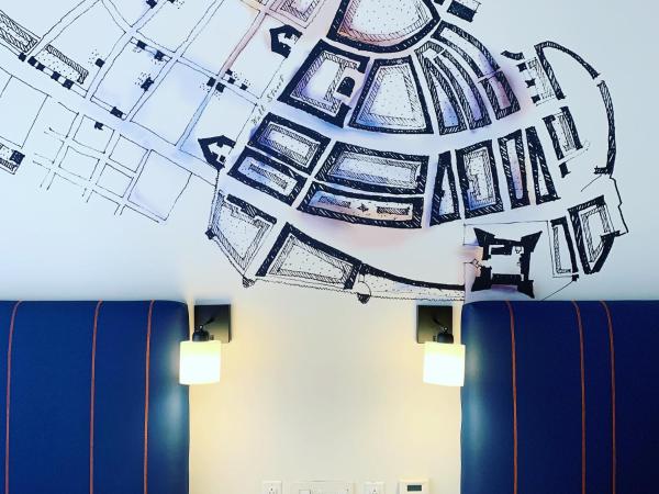 Hyatt Centric Wall Street New York : photo 7 de la chambre chambre double avec 2 lits doubles et douche accessible en fauteuil roulant - adaptée aux personnes à mobilité réduite