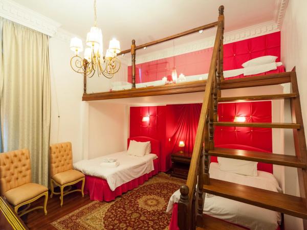 Acropolis Museum Boutique Hotel : photo 2 de la chambre chambre familiale