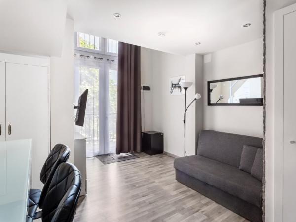 Hotel Mika Downtown : photo 6 de la chambre studio supérieur