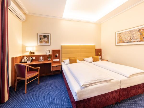 Austria Classic Hotel Wien : photo 3 de la chambre chambre triple premium - vue sur cour