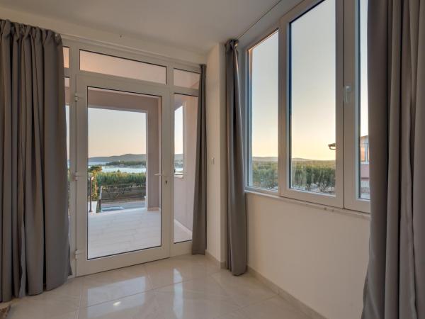 Villa Croatica II : photo 7 de la chambre appartement - vue sur mer
