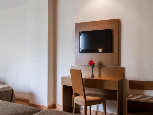 Hotel Don Paco : photo 3 de la chambre chambre familiale