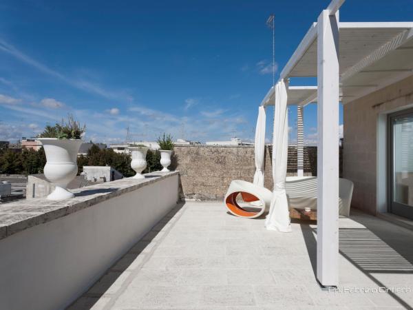 Palazzo Dei Dondoli : photo 2 de la chambre chambre double - vue sur jardin