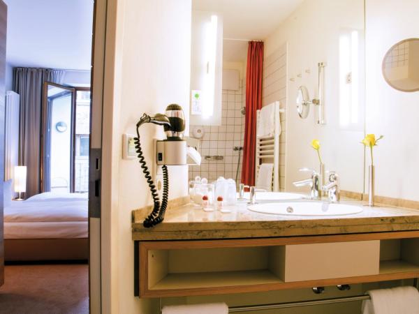 Hotel Begardenhof : photo 7 de la chambre chambre double - vue sur jardin