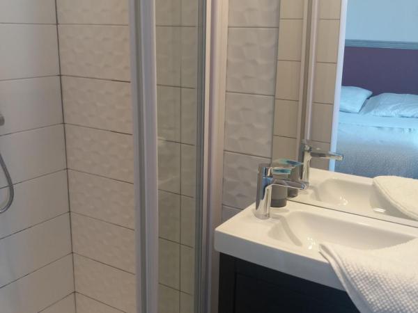 Cabareté Hotel : photo 3 de la chambre chambre triple