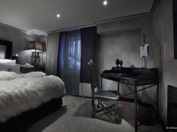 Hotel Le Saint Roch : photo 1 de la chambre chambre double ou lits jumeaux standard