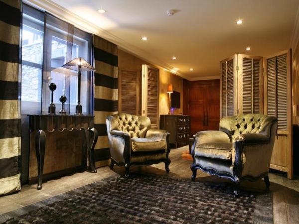 Hotel Le Saint Roch : photo 1 de la chambre suite familiale