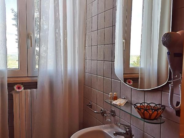 Chiostro Delle Cererie : photo 4 de la chambre chambre triple